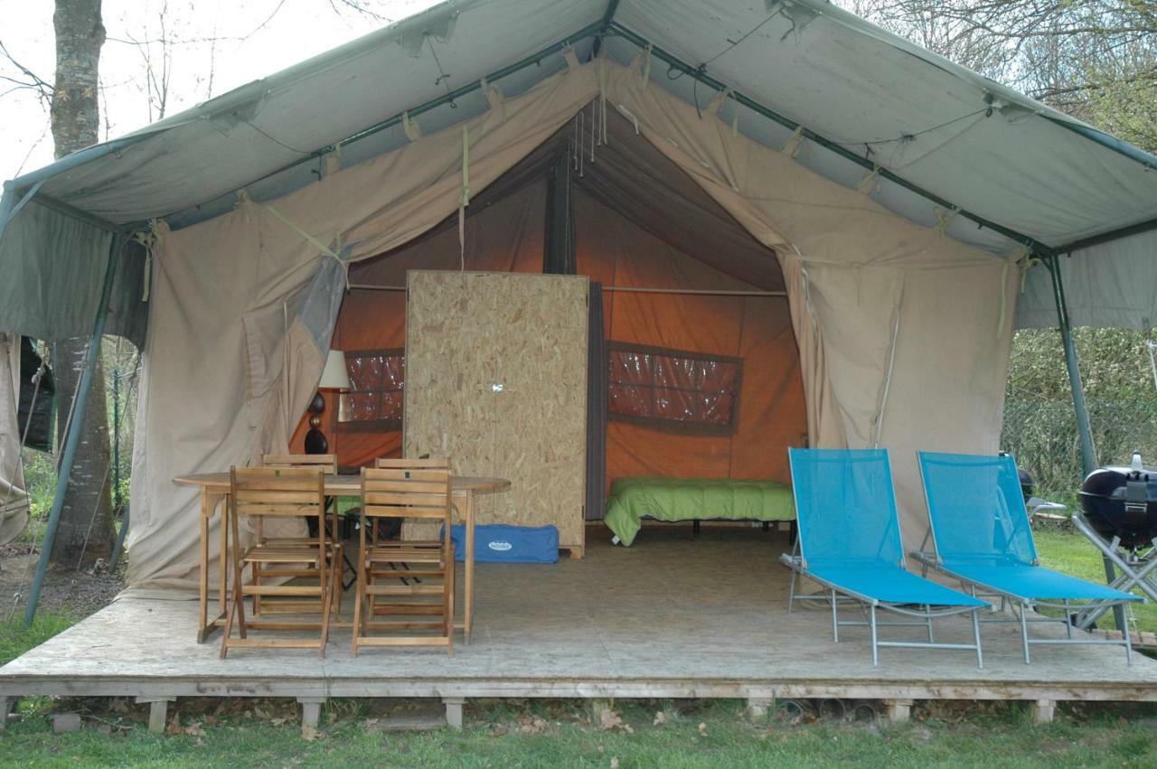 Camping Des Eydoches - 3 Etoiles Faramans  外观 照片