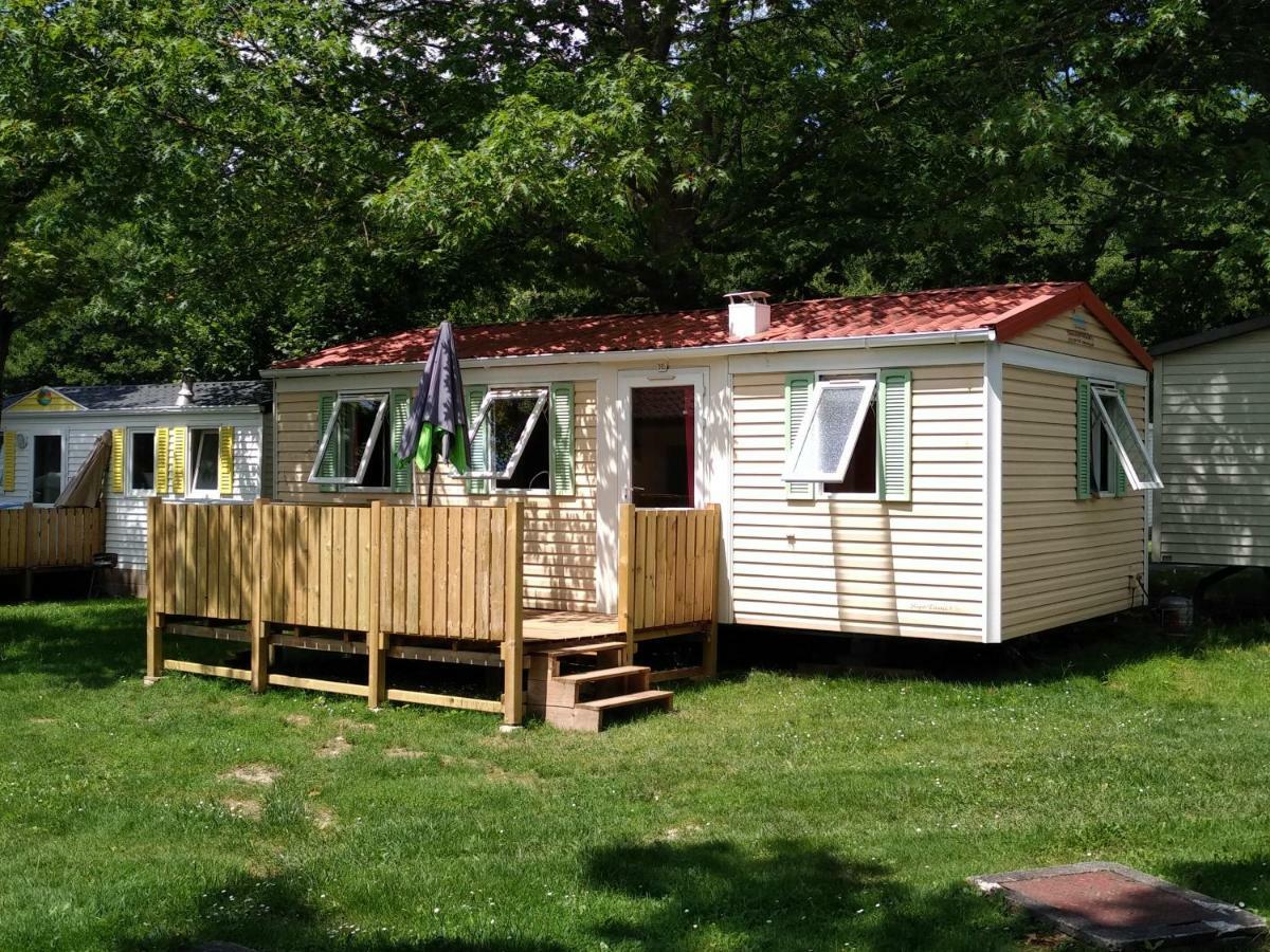 Camping Des Eydoches - 3 Etoiles Faramans  外观 照片